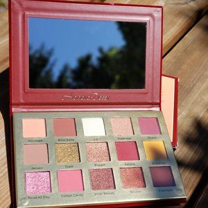 Glamlite Alondra Dessy Eyeshadow palette